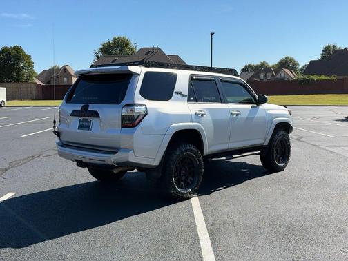 Classic Silver Metallic 2020 Toyota 4Runner TRD Off Road