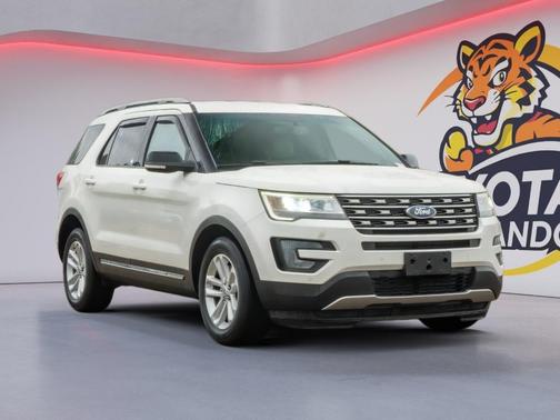 WHITE PLATINUM MET TRI-COAT 2016 Ford Explorer XLT