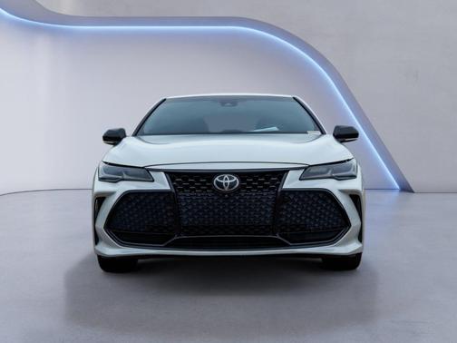 2019 Toyota Avalon Touring