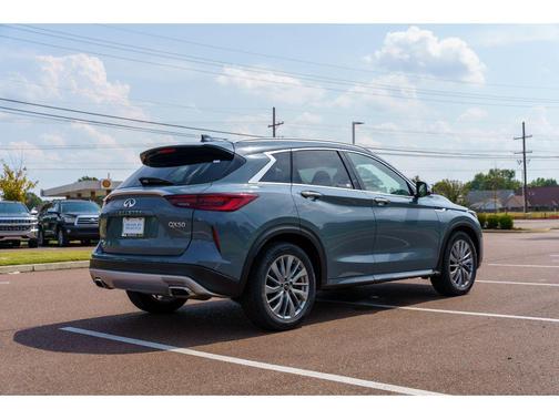 2024 INFINITI QX50 LUXE AWD