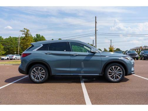 2024 INFINITI QX50 LUXE AWD