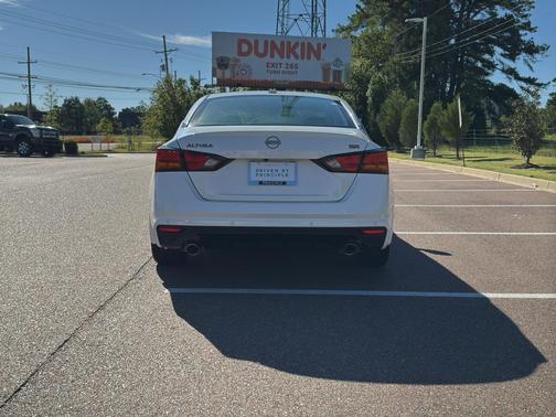 2024 Nissan Altima SR FWD
