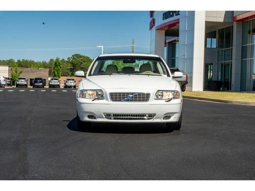 Ice White 2005 Volvo S80 2.5T
