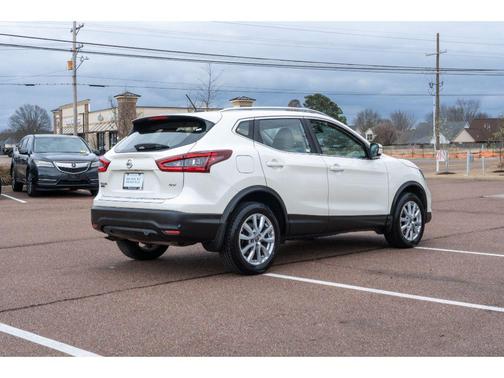 2020 Nissan Rogue Sport SV