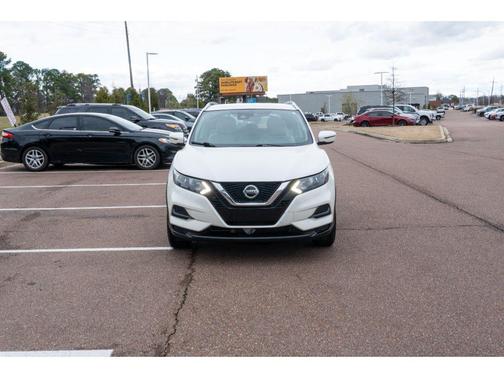 2020 Nissan Rogue Sport SV