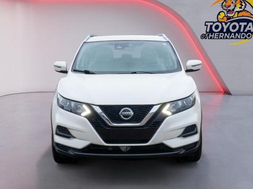 2020 Nissan Rogue Sport SV