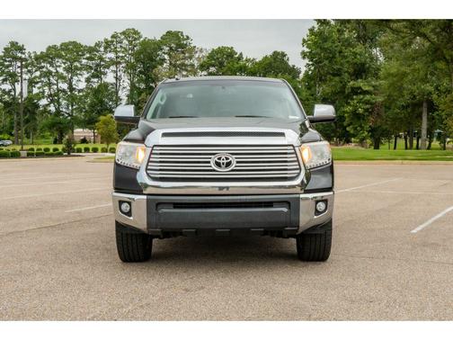 Midnight Black Metallic 2017 Toyota Tundra Limited