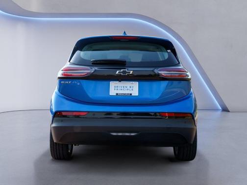 2022 Chevrolet Bolt EV FWD 1LT