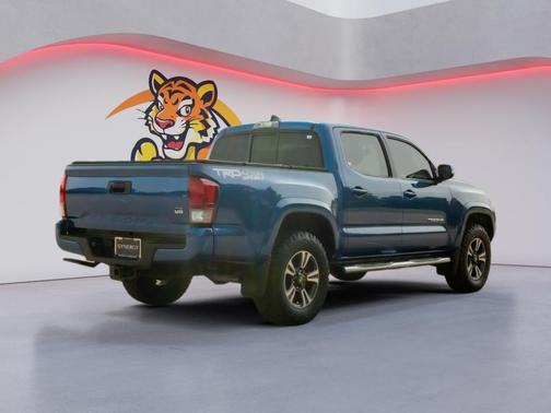 Blazing Blue Pearl 2016 Toyota Tacoma TRD Sport