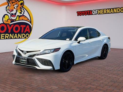 Wind Chill Pearl 2021 Toyota Camry XSE