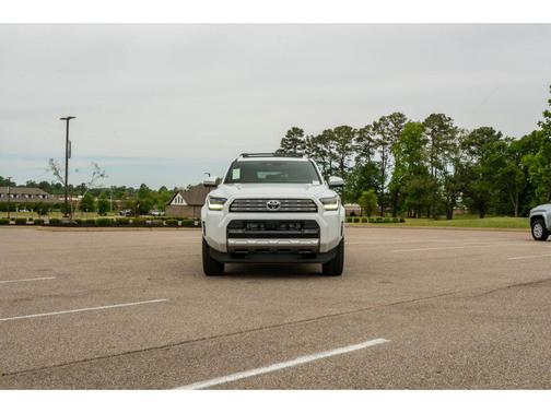 Wind Chill Pearl 2026 Toyota 4Runner Limited
