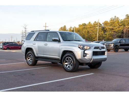 2024 Toyota 4Runner TRD Off Road