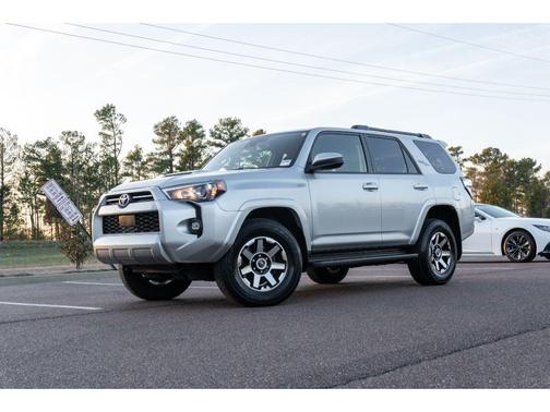 2024 Toyota 4Runner TRD Off Road
