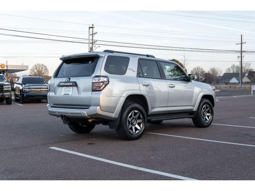 2024 Toyota 4Runner TRD Off Road