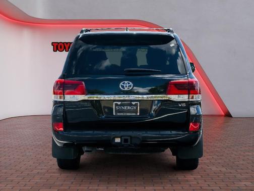 Midnight Black Metallic 2020 Toyota Land Cruiser Base