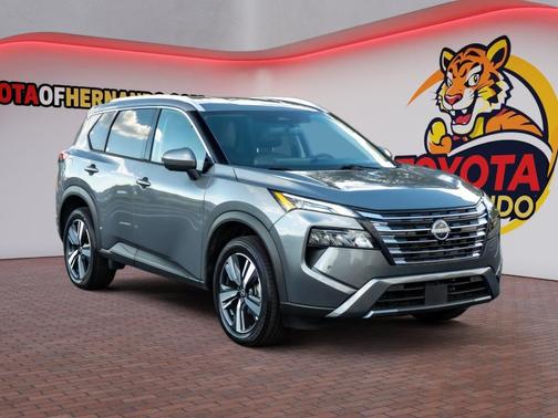 Gun Metallic 2026 Nissan Rogue SL