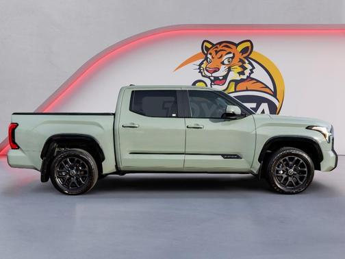 2024 Toyota Tundra Platinum