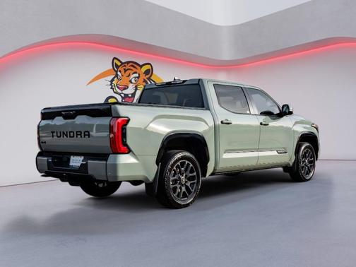 2024 Toyota Tundra Platinum