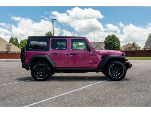 Limited Edition Tuscadero Pearlcoat 2022 Jeep Wrangler Willys