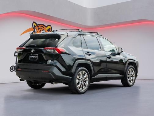 Midnight Black Metallic 2022 Toyota RAV4 XLE Premium
