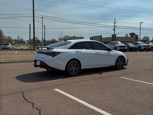 2023 Hyundai ELANTRA N Base