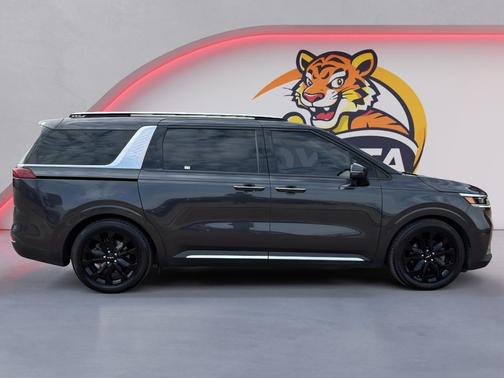 2022 Kia Carnival SX Prestige