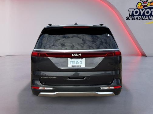 2022 Kia Carnival SX Prestige