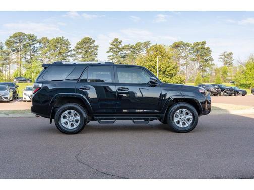 Midnight Black Metallic 2024 Toyota 4Runner SR5 Premium