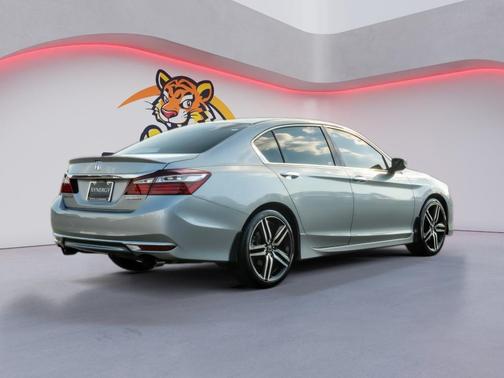 Lunar Silver Metallic 2016 Honda Accord Sport