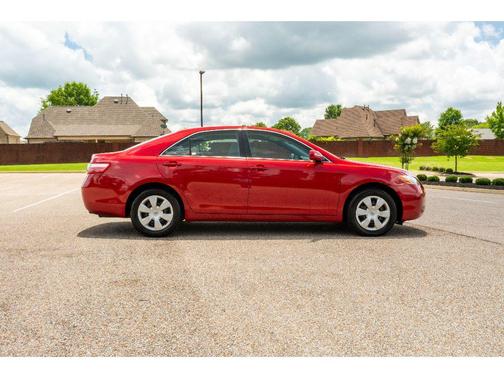 Barcelona Red Metallic 2009 Toyota Camry LE