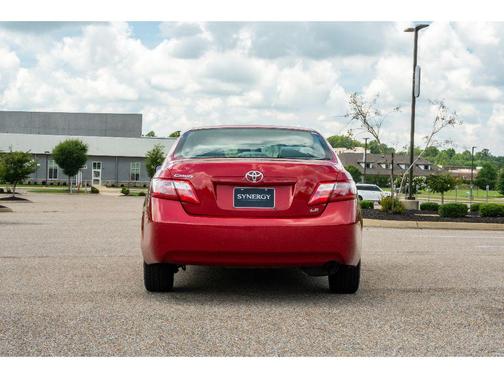 Barcelona Red Metallic 2009 Toyota Camry LE