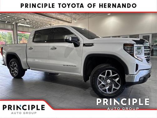 2023 GMC Sierra 1500 SLT