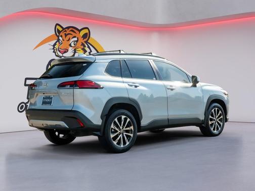 Sonic Silver 2024 Toyota Corolla Cross XLE
