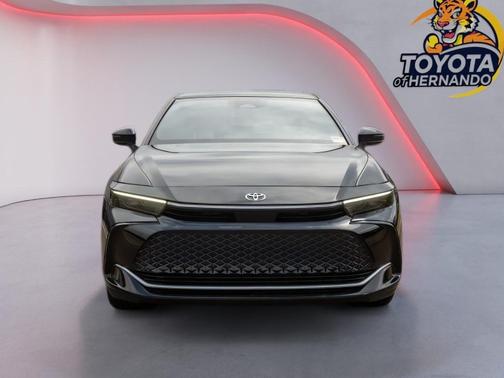 Black 2025 Toyota Crown XLE