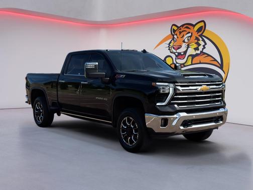 Black 2024 Chevrolet Silverado 2500 LTZ