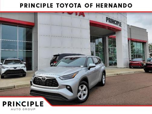 2023 Toyota Highlander LE