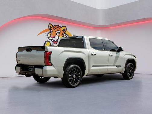 Wind Chill Pearl 2024 Toyota Tundra Platinum