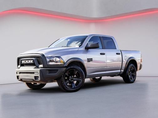 2024 RAM 1500 Classic Warlock Crew Cab 4x2 5'7' Box