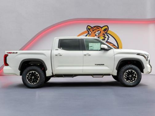 Ice Cap 2026 Toyota Tundra SR5