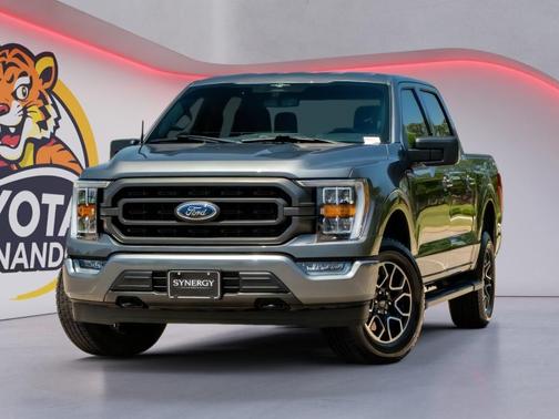 CARBONIZED GRAY METALLIC 2023 Ford F-150 XLT