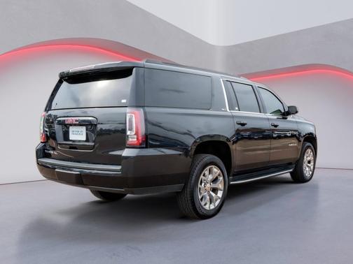 2020 GMC Yukon XL SLT