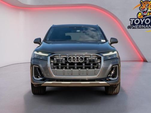 Samurai Gray Metallic 2025 Audi Q7 55 Premium Plus