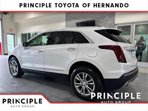 2022 Cadillac XT5 Premium Luxury