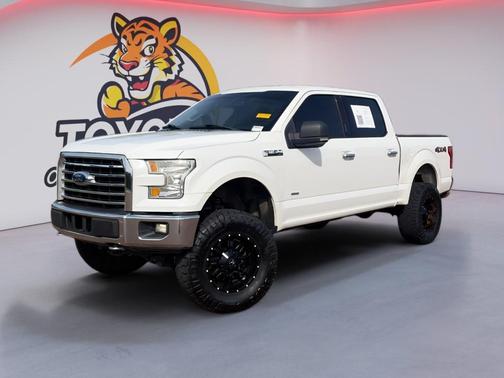 OXFORD WHITE 2015 Ford F-150 XLT