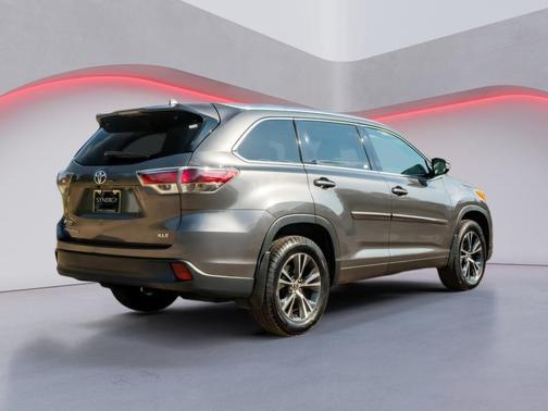 Predawn Gray Mica 2016 Toyota Highlander XLE