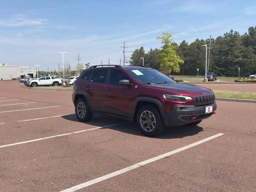 Velvet Red Pearlcoat 2020 Jeep Cherokee Trailhawk