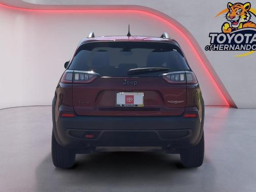 2020 Jeep Cherokee Trailhawk