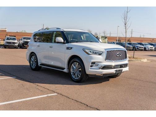 2024 INFINITI QX80 Luxe