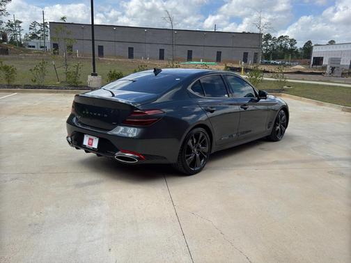 Hallasan Green 2023 Genesis G70 3.3T RWD