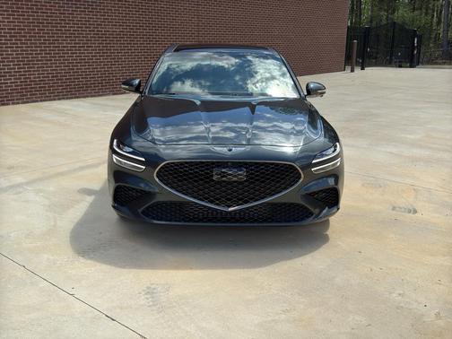 Hallasan Green 2023 Genesis G70 3.3T RWD